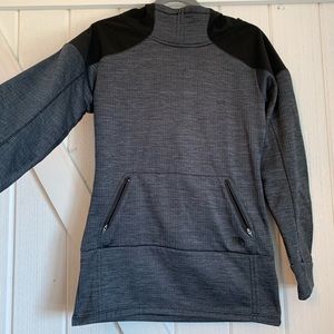 North face sweatshirt